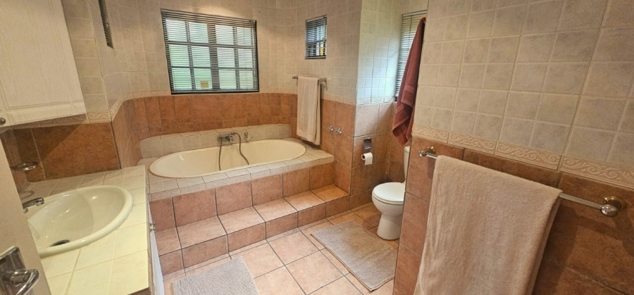 To Let 3 Bedroom Property for Rent in Cashan North West
